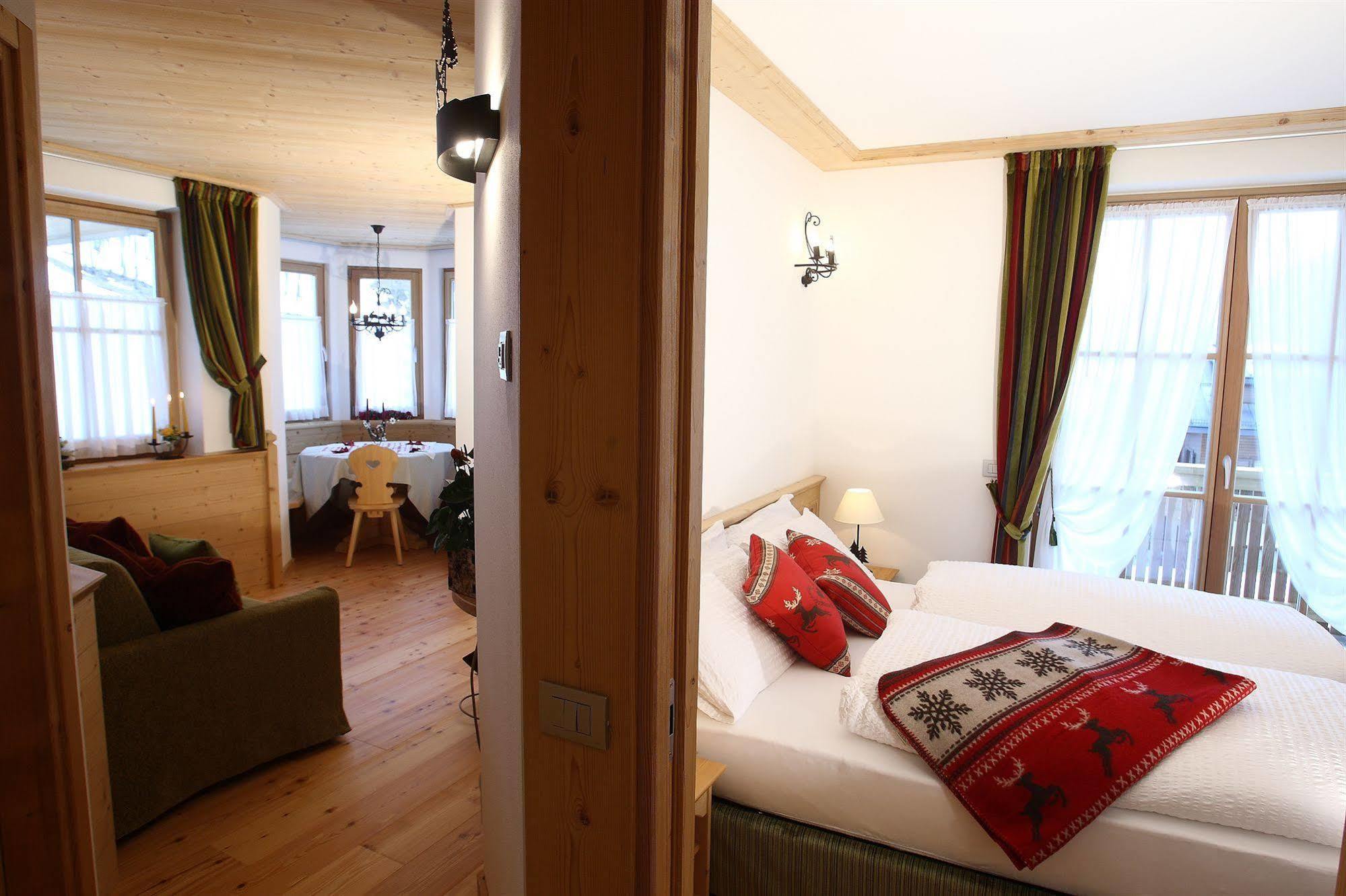 Apartments Sol E Nef Rocca Pietore Dış mekan fotoğraf